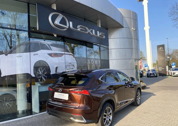 Lexus NX cena 142999 przebieg: 82943, rok produkcji 2017 z Siemianowice Śląskie małe 379